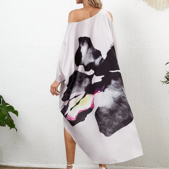 Cut Out Asymmetrical Hem Dress Floral - Picture 5 of 5